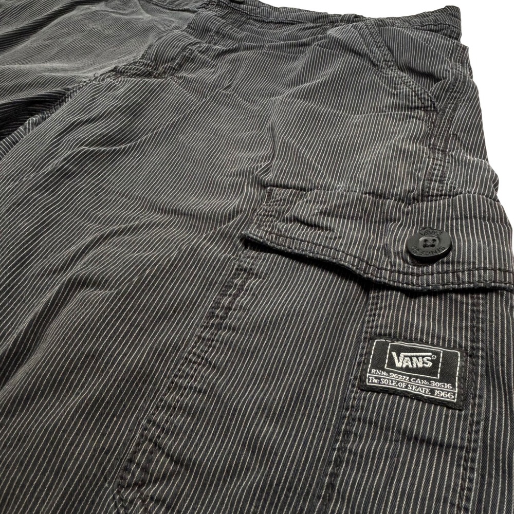 Vans Mens 34 Cargo Shorts Black Pinstripe Striped Skater Utility DI stressed